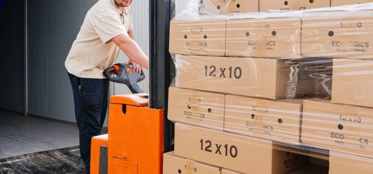 Spoed koerier nodig? Te zwaar pakket versturen zonder stress